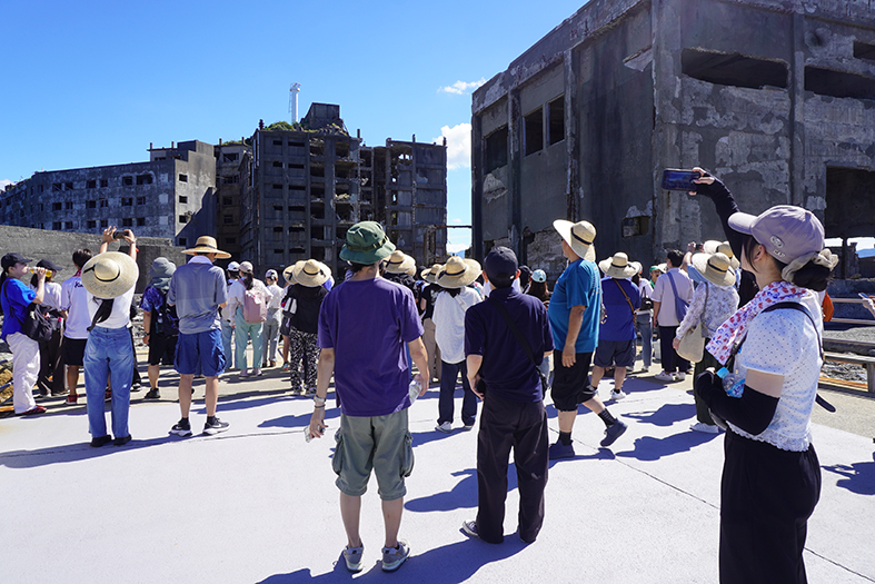 2026年度学外研修で軍艦島に上陸